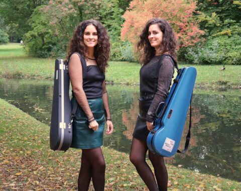 Duo Lua: Aida López und Lucía López, Fotocredit Marta Clement
